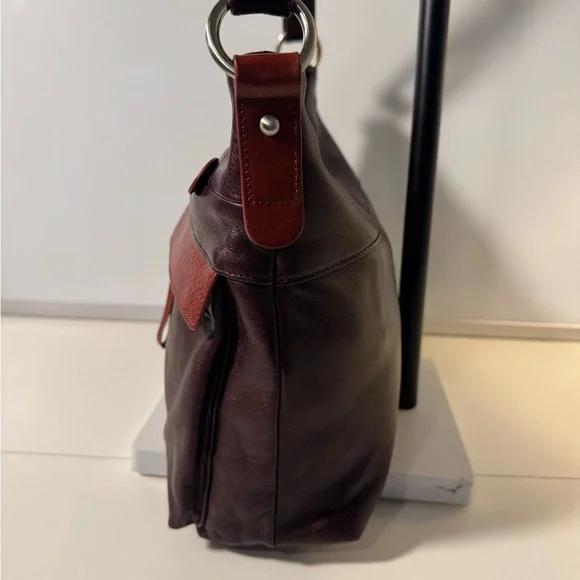 Osgoode Marley 7103 Soft Raisin Cashmere Leather Crossbody Handbag - Picture 3 of 11